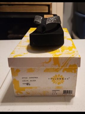Yellow Box Silver Glitter Bow Black Platform Sandals